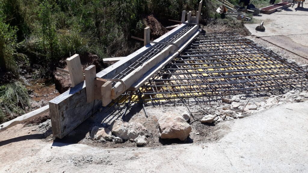 INFRAESTRUCTURA CAMINO BACHILLER (TORRELAPAJA)