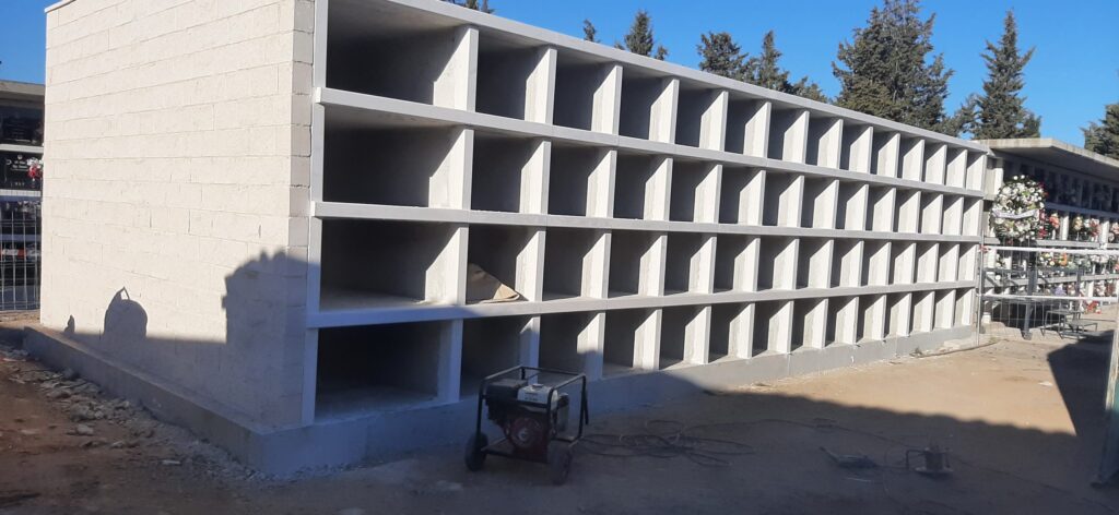 CONSTRUCCION DE 368 NICHOS Y UNA CASETA EN EL CEMENTERIO MUNICIPAL (LA ALMUNIA)